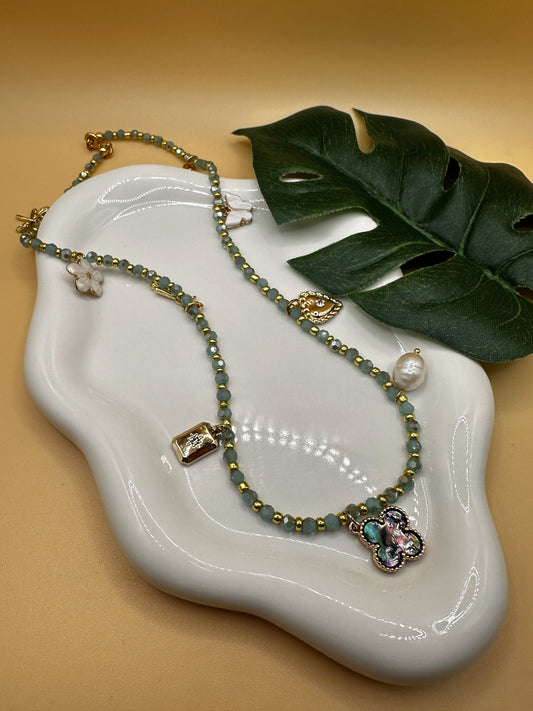 Twinkle And Glow Necklace