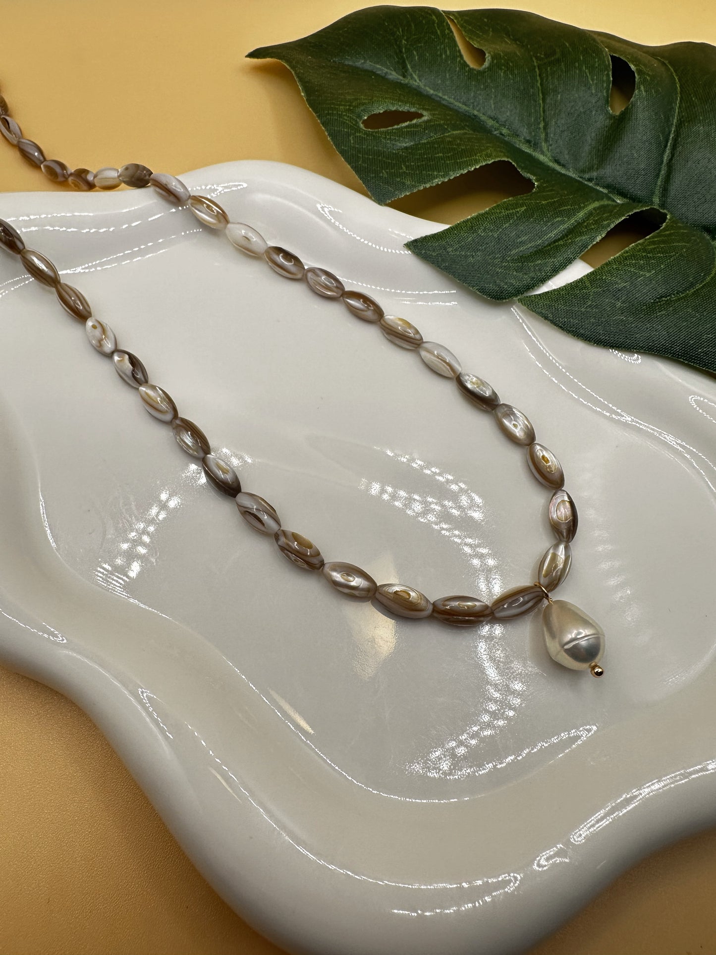 Pearl Horizon Necklace