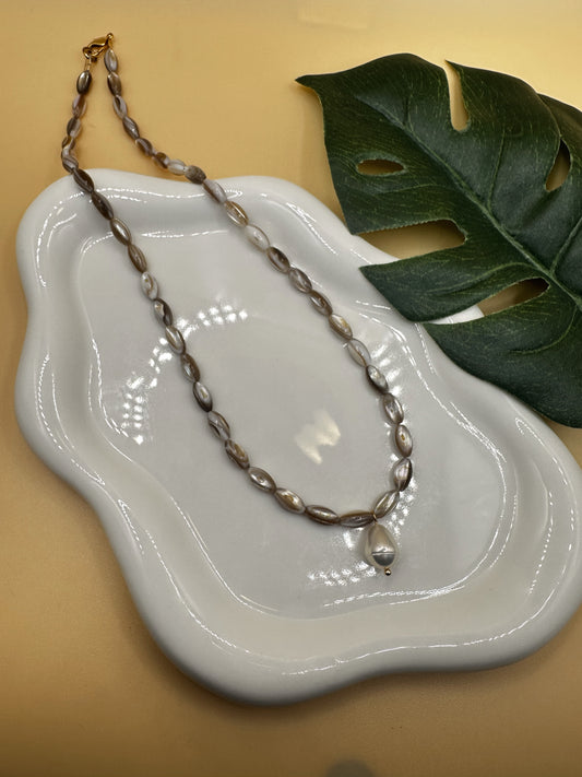 Pearl Horizon Necklace